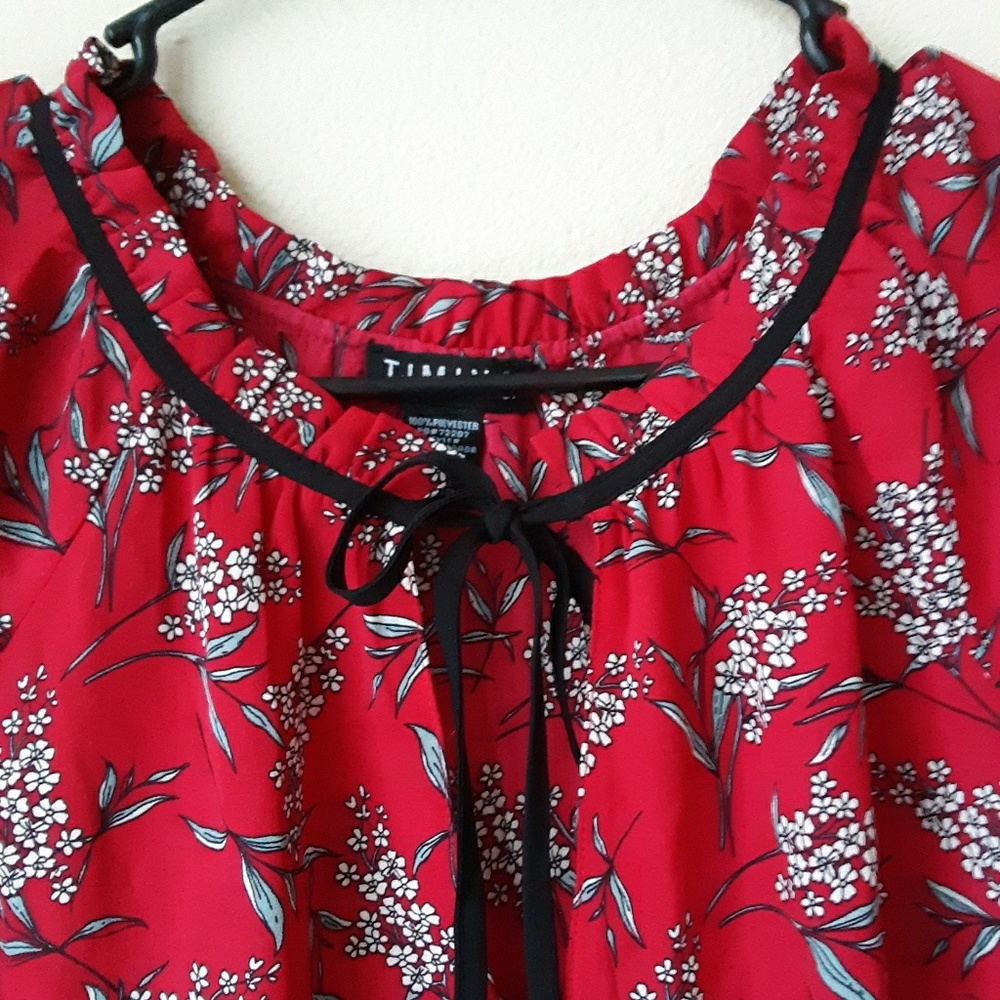 BUNDLE ONLY: Long sleeve blouse: french strings!
